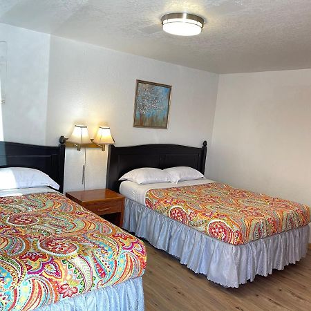 Gulfway Motel And Restaurant Gilchrist Ngoại thất bức ảnh